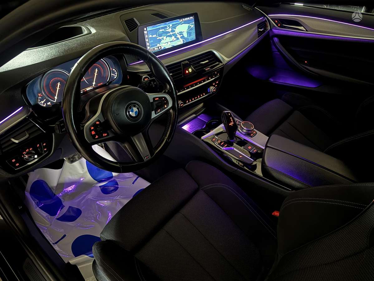 BMW 520, 2.0 l., wagon