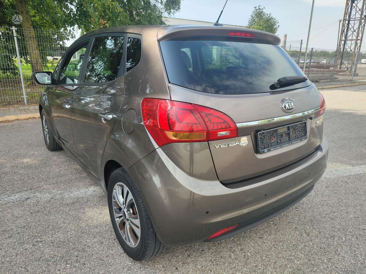Kia Venga, 1.6 l., Хэтчбек