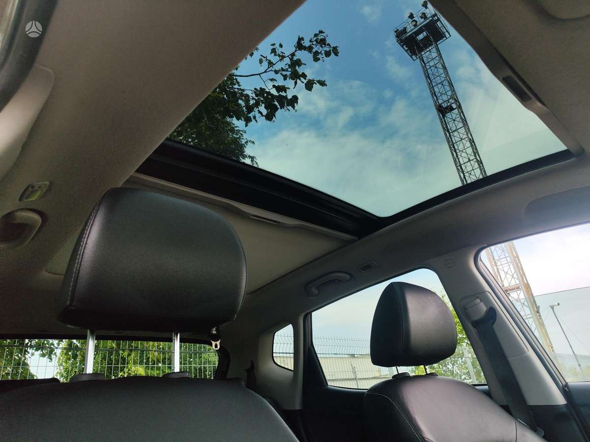 Kia Venga, 1.6 l., Хэтчбек
