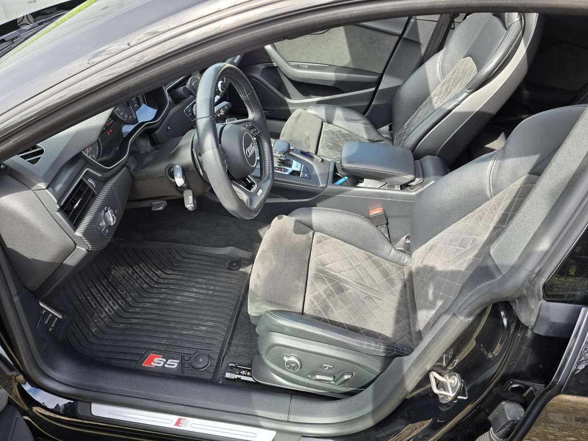Audi S5, 3.0 l., hatchback