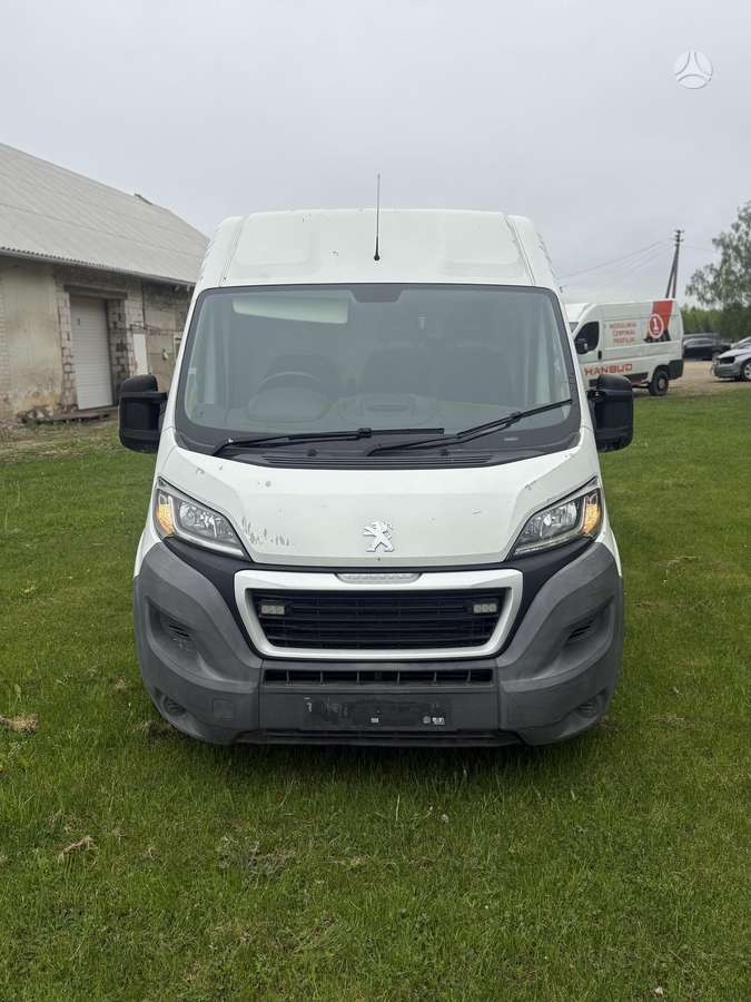 Peugeot BOXER, cargo vans