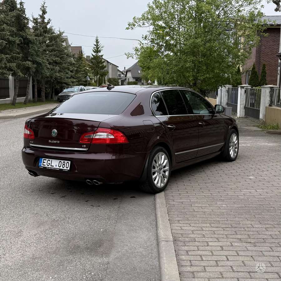 Skoda Superb, 3.6 l., Хэтчбек