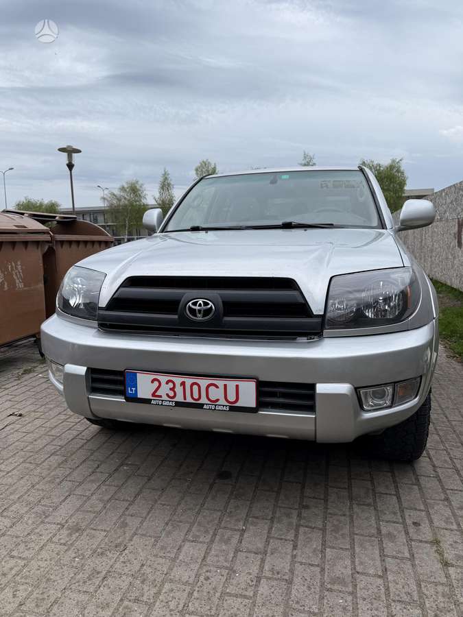 Toyota 4Runner, 4.7 l., off-road / crossover