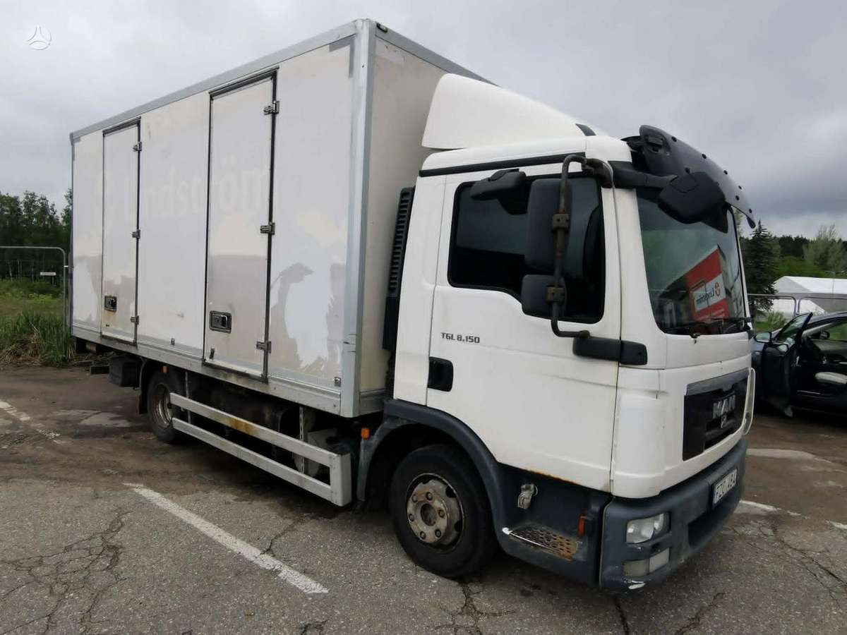 MAN TGL, box trucks / box vans