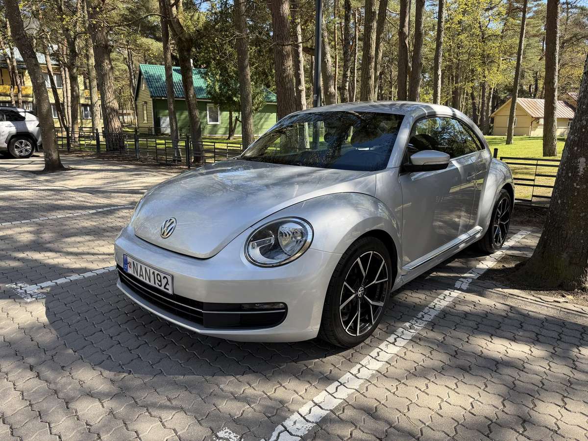 Volkswagen Beetle, 2.0 l., hatchback