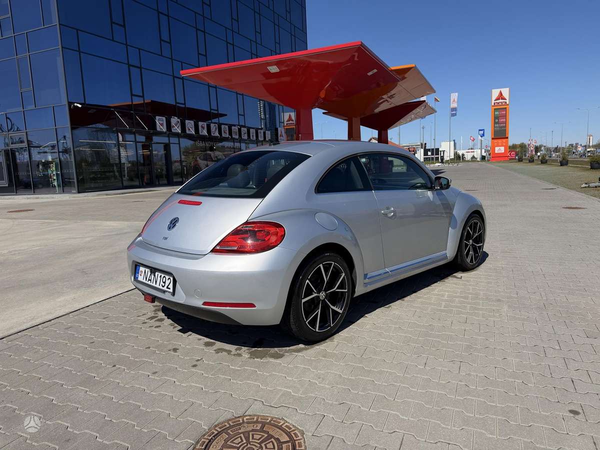 Volkswagen Beetle, 2.0 l., hatchback
