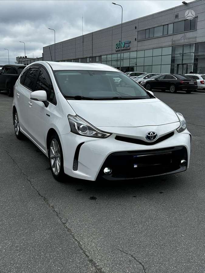 Toyota Prius+ - 3