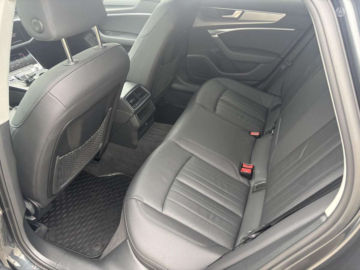 Audi A6, 2.0 l., Седан