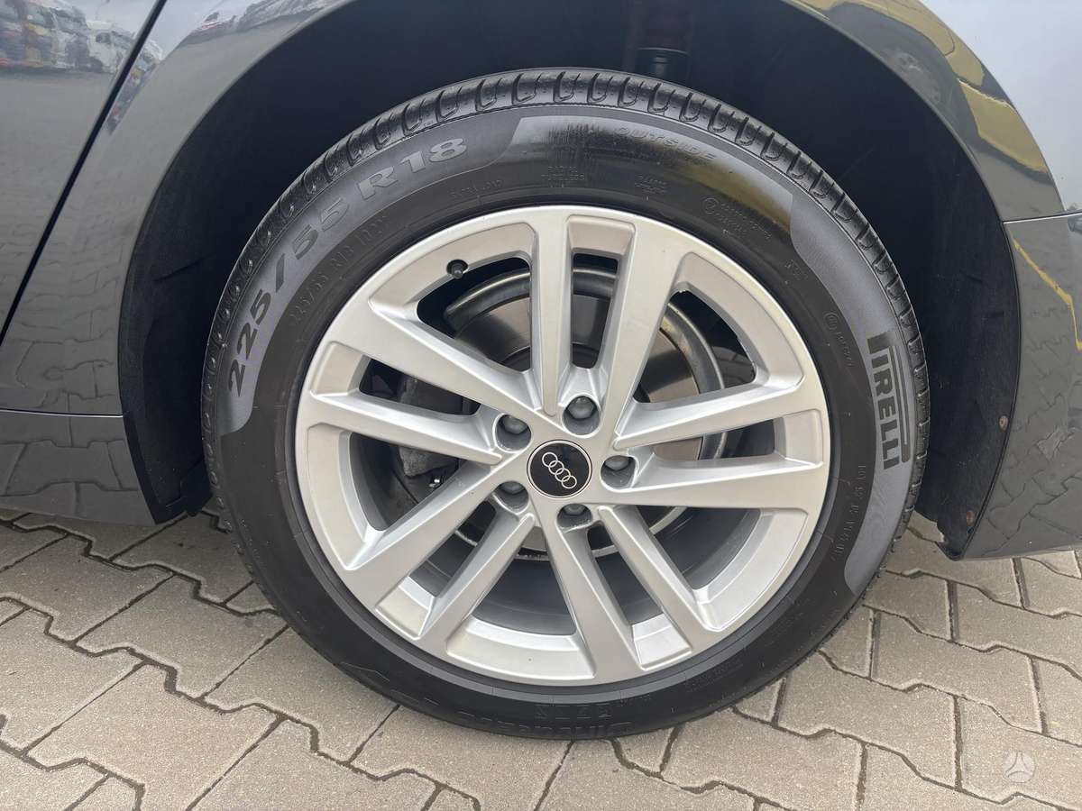 Audi A6, 2.0 l., Седан