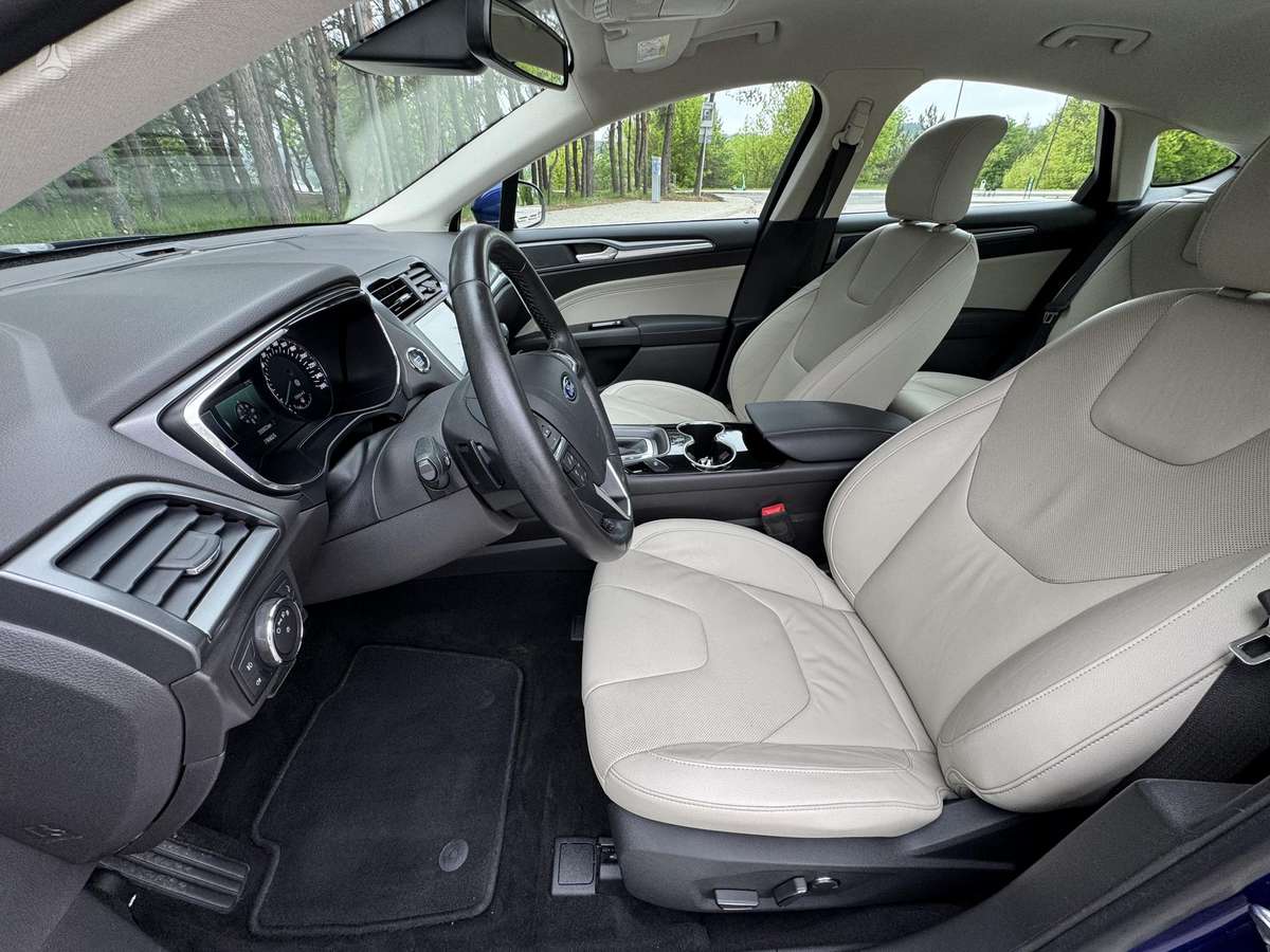Ford Mondeo, 2.0 l., Хэтчбек