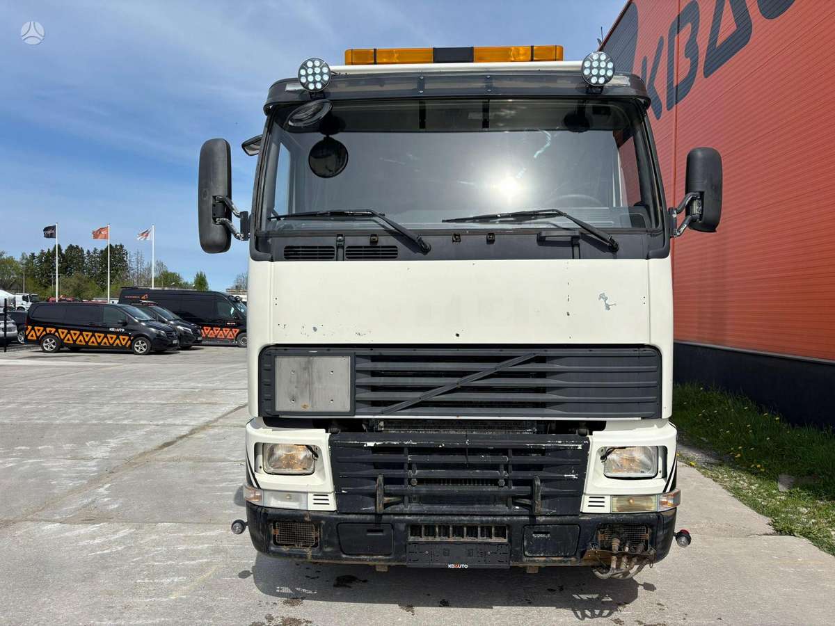 Volvo FH420 6x2, other