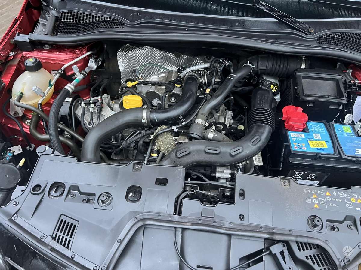 Renault Clio dalimis. Iš vokietijos