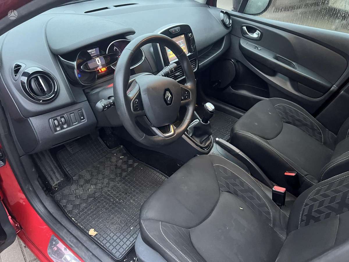 Renault Clio dalimis. Iš vokietijos
