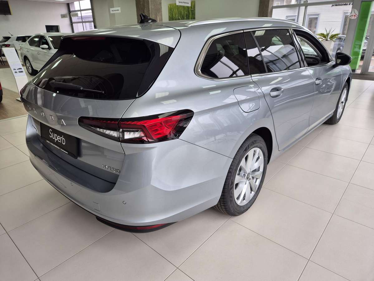 Skoda Superb, 1.5 l., Универсал