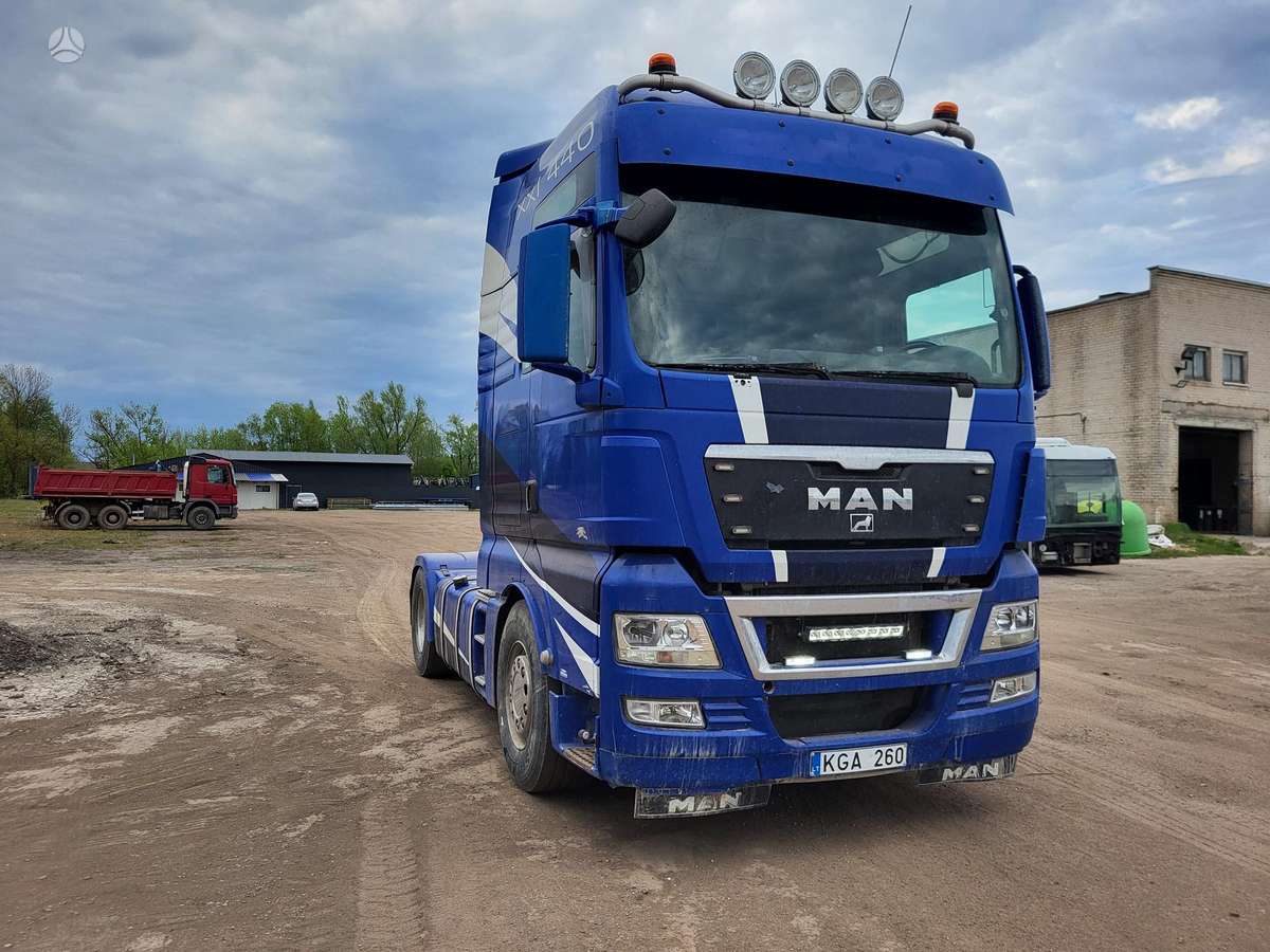 MAN TGX 440, 2 спальных места