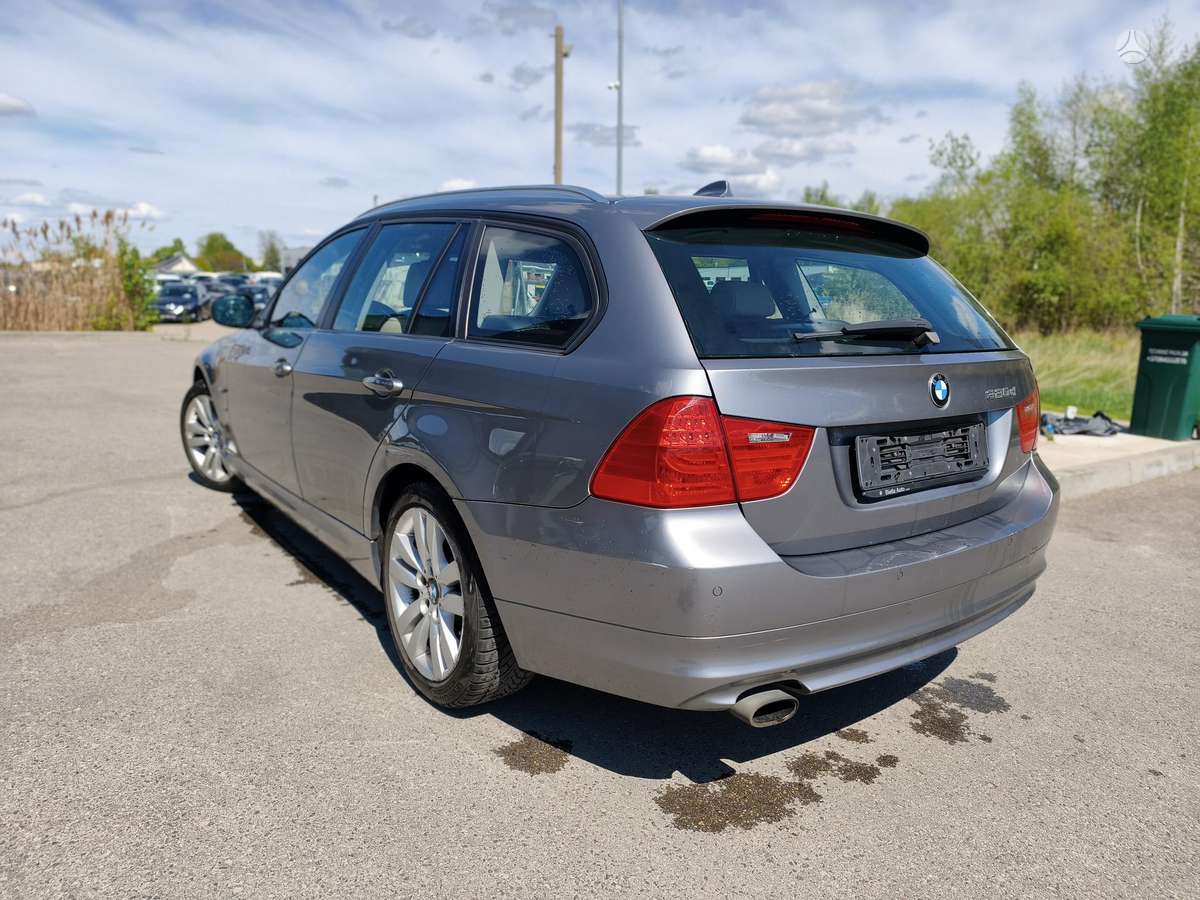 BMW 320, 2.0 l., Универсал