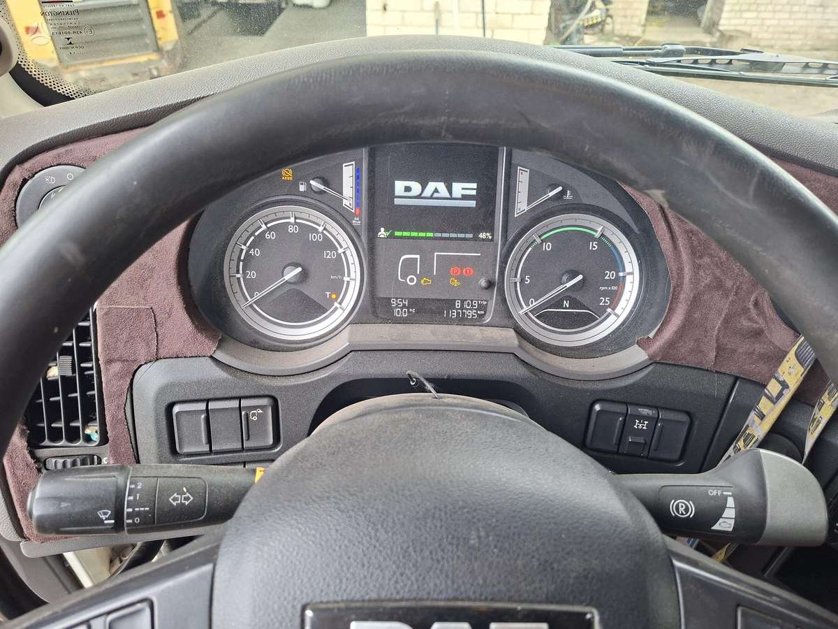 DAF DAF106 460 RETARDA AUTOMATS HIDRAUL, double sleeper