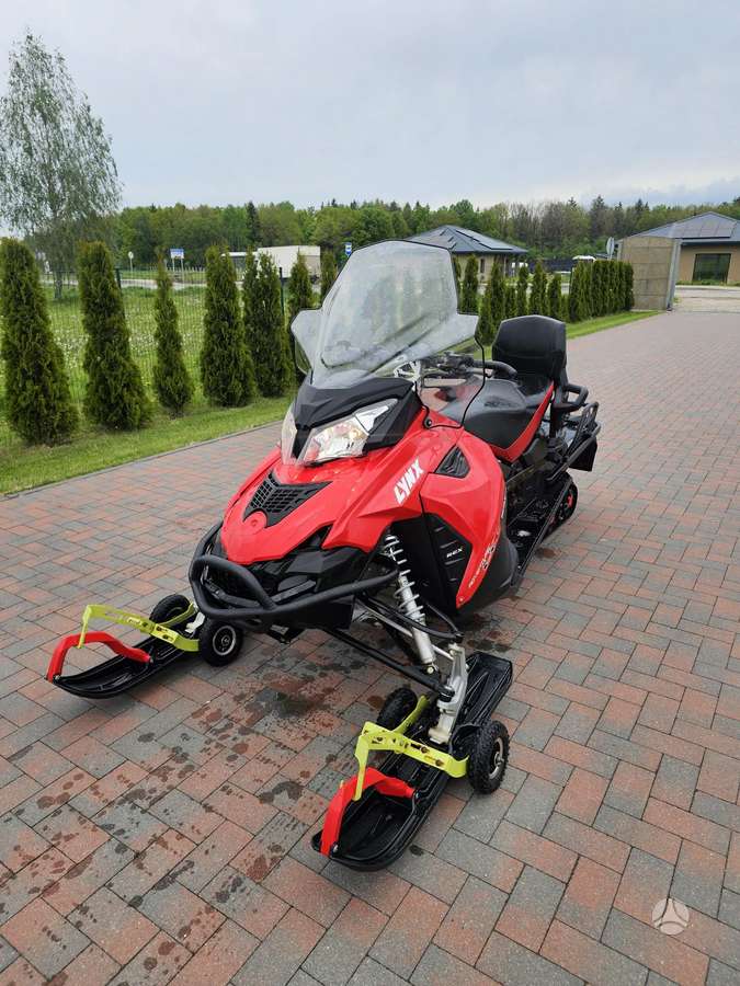 Ski Doo Lynx 600cc, снегоходы
