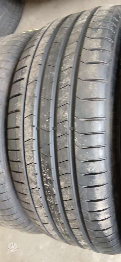 Pirelli, summer 255/40 R21