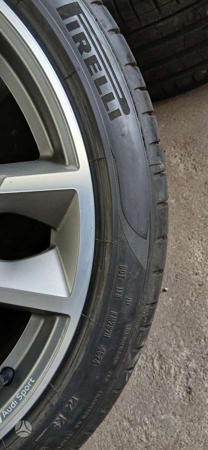 Pirelli, летние 255/40 R21