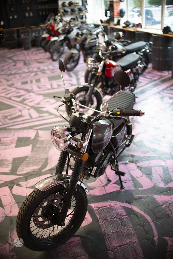 Mash Seventy five 125cc, street / klasikiniai