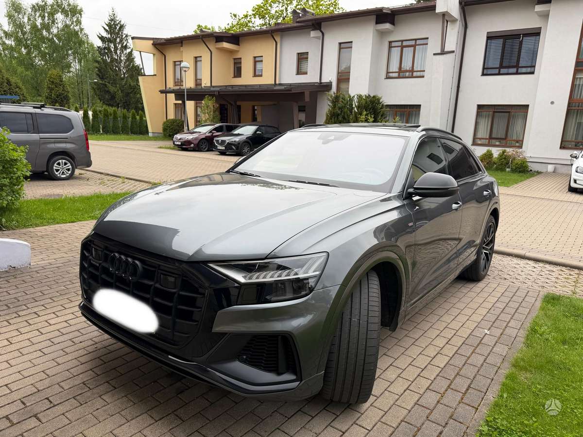 Audi Q8, 3.0 l., hatchback