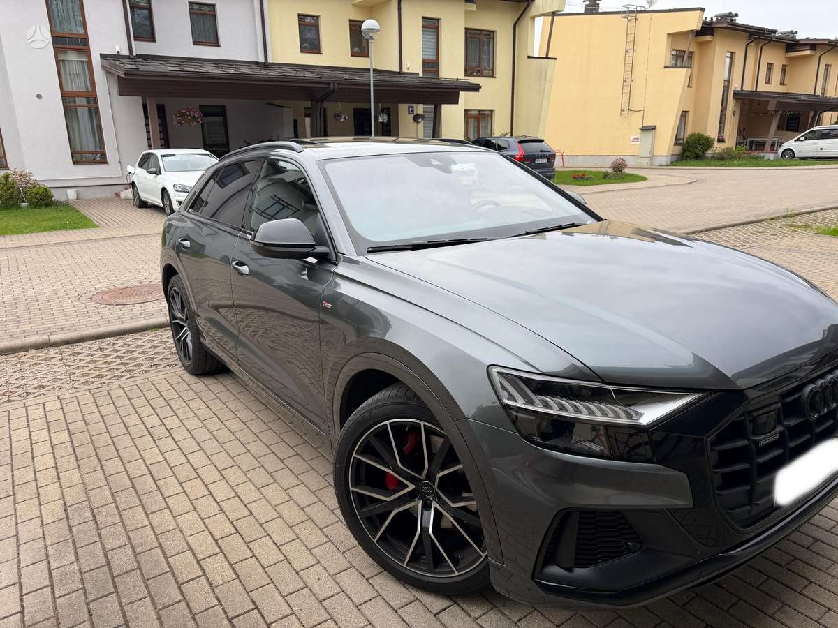 Audi Q8, 3.0 l., hatchback