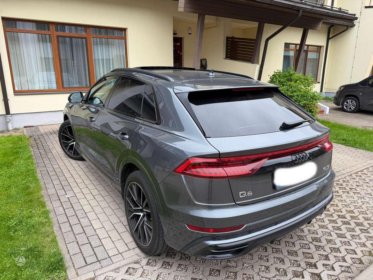 Audi Q8, 3.0 l., hatchback