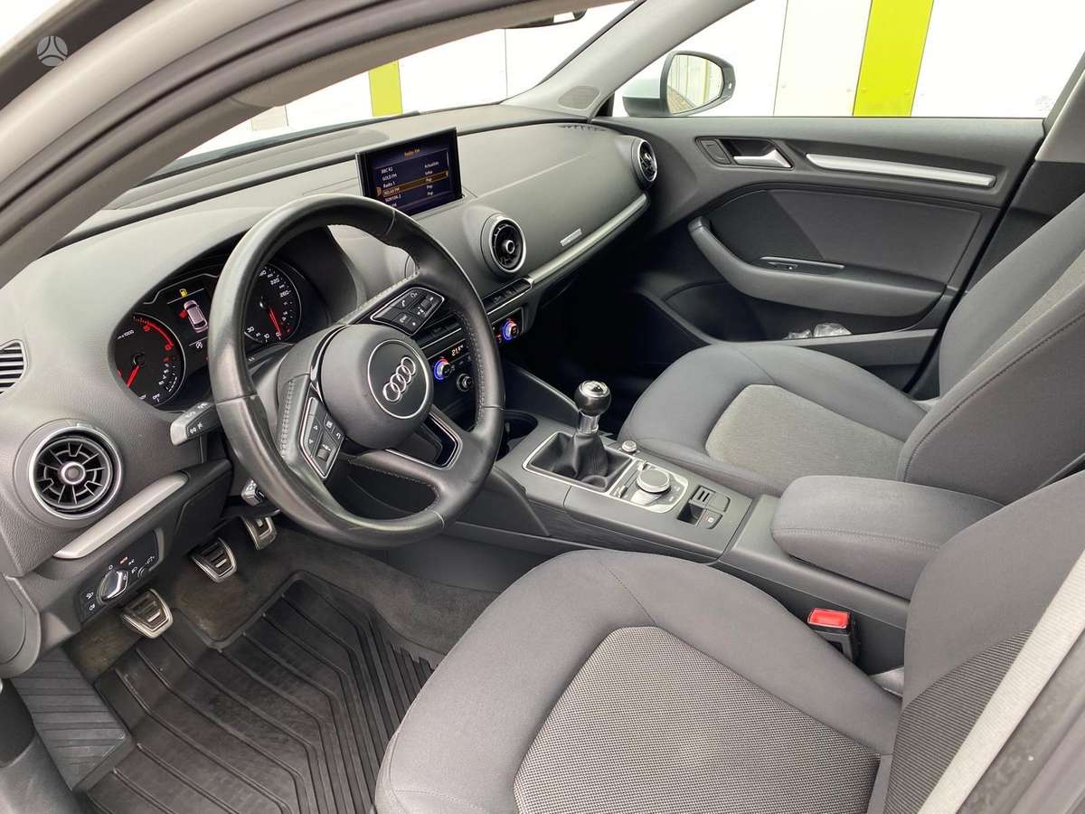 Audi A3, 1.6 l., hečbekas