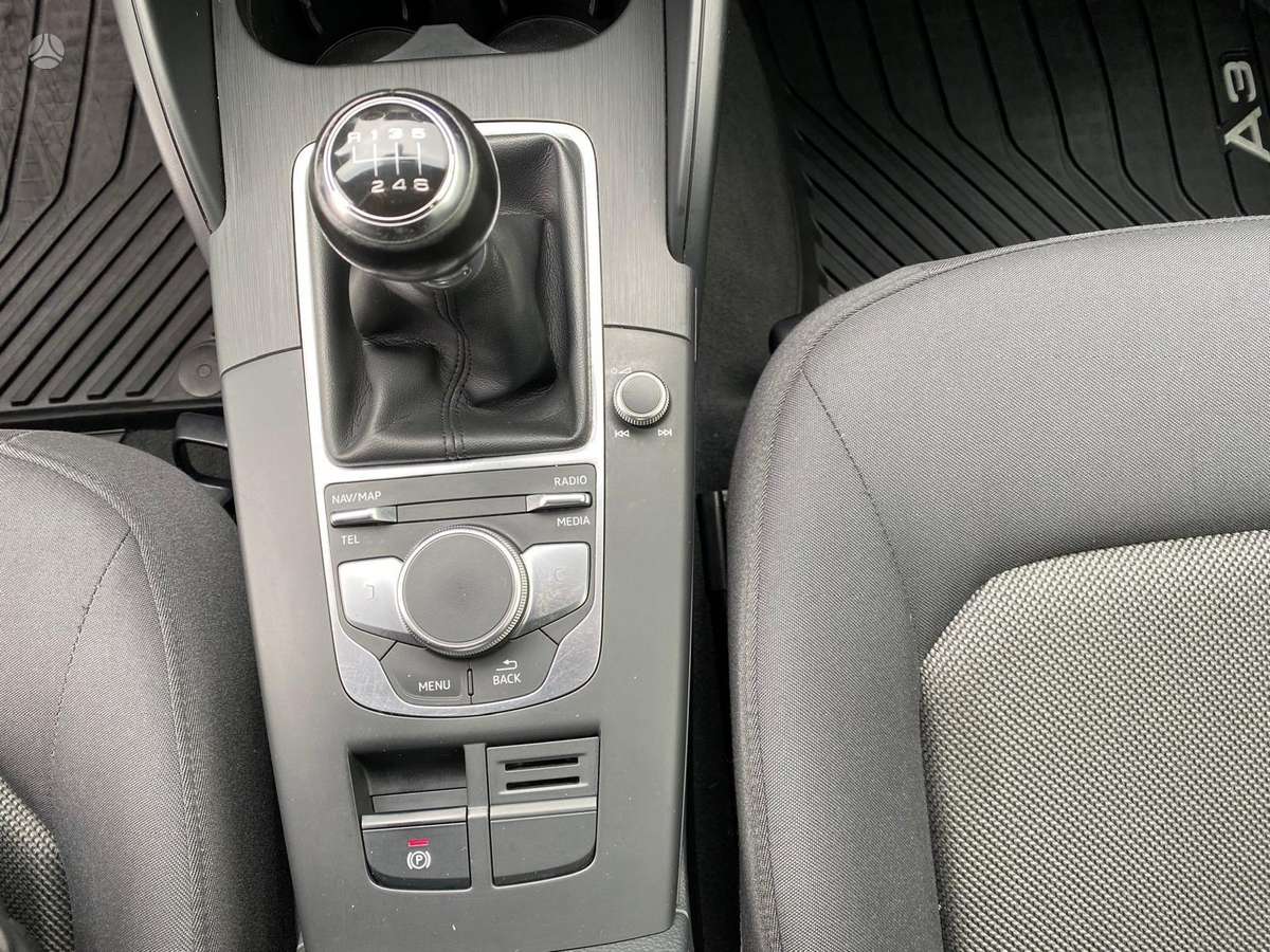Audi A3, 1.6 l., hečbekas