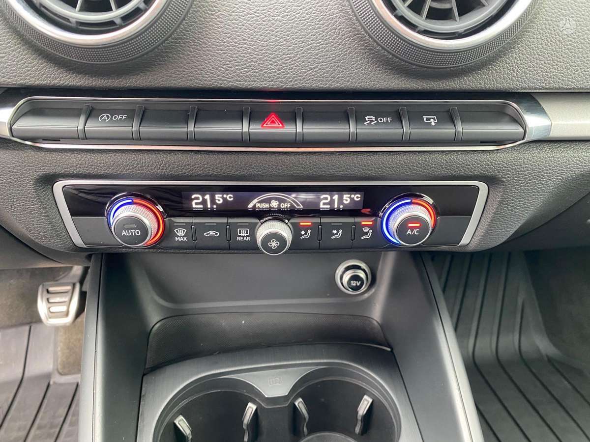 Audi A3, 1.6 l., hečbekas