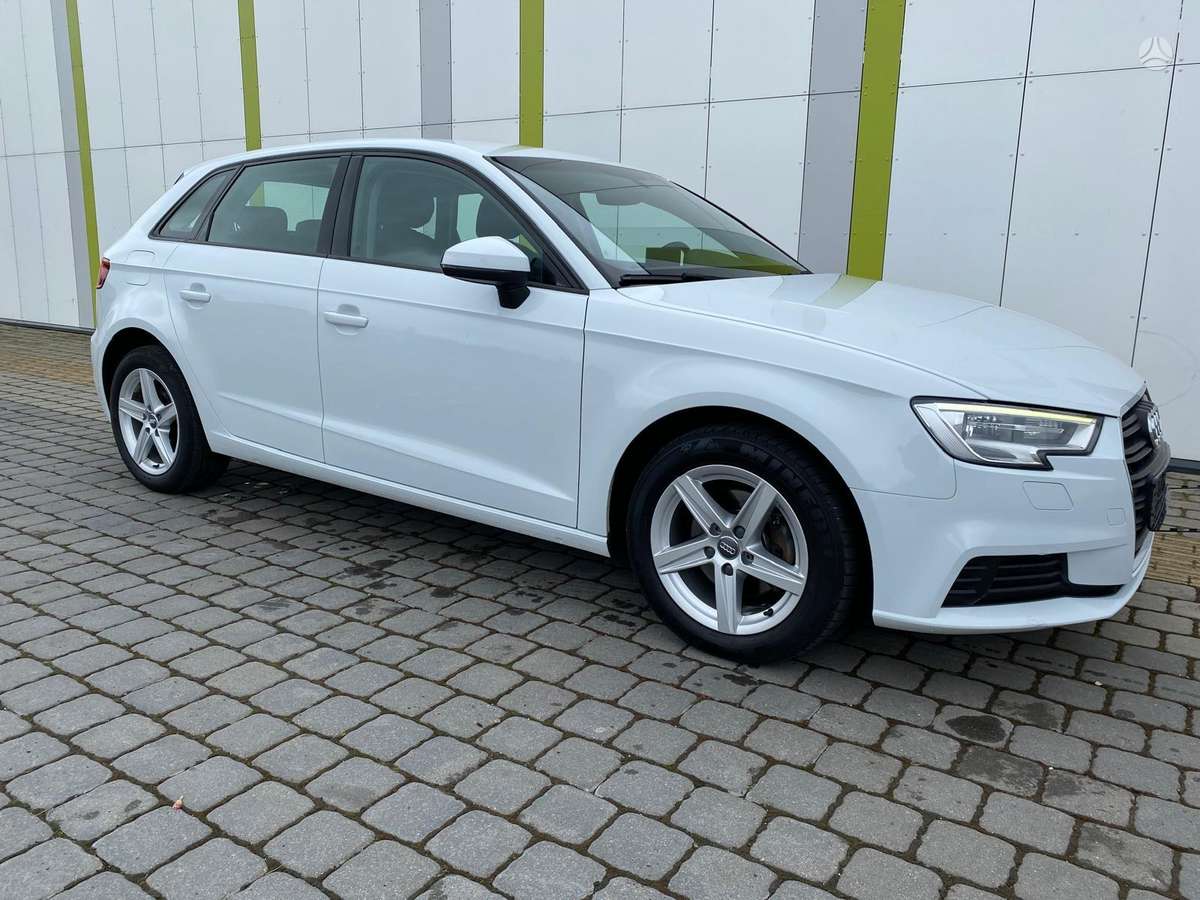 Audi A3, 1.6 l., hečbekas