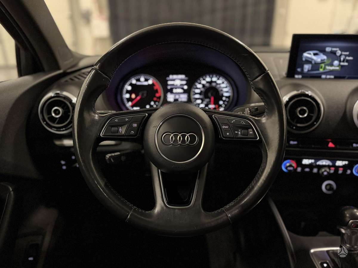Audi A3, 2.0 l., Седан