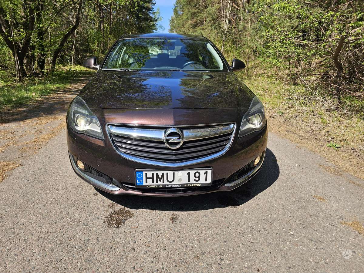 Opel Insignia, 2.0 l., Седан