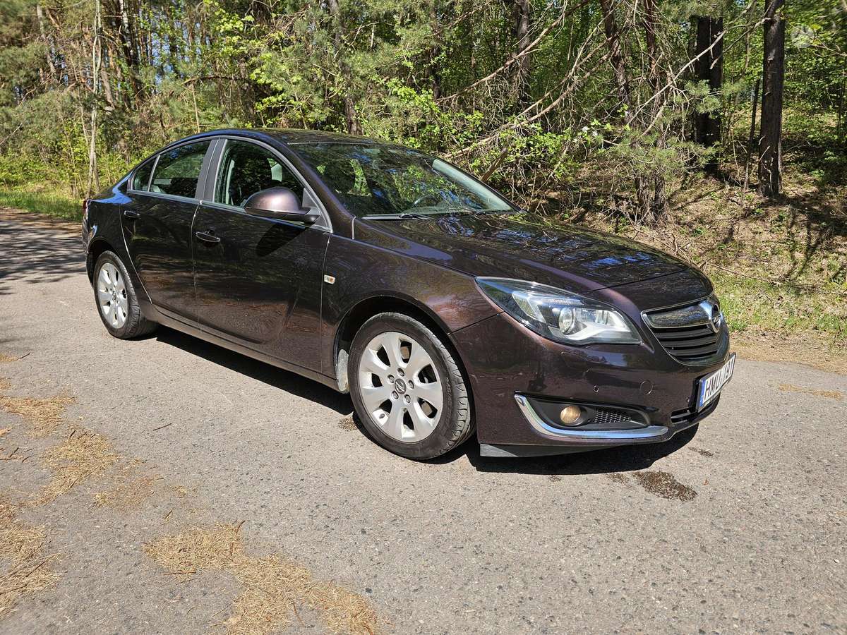 Opel Insignia, 2.0 l., Седан