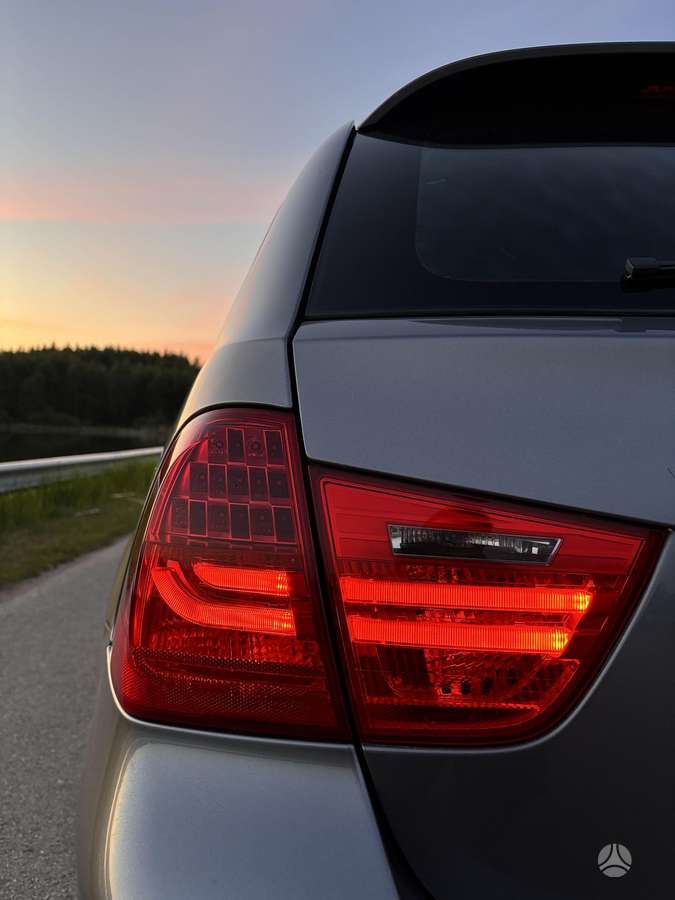 BMW 320, 2.0 l., Универсал