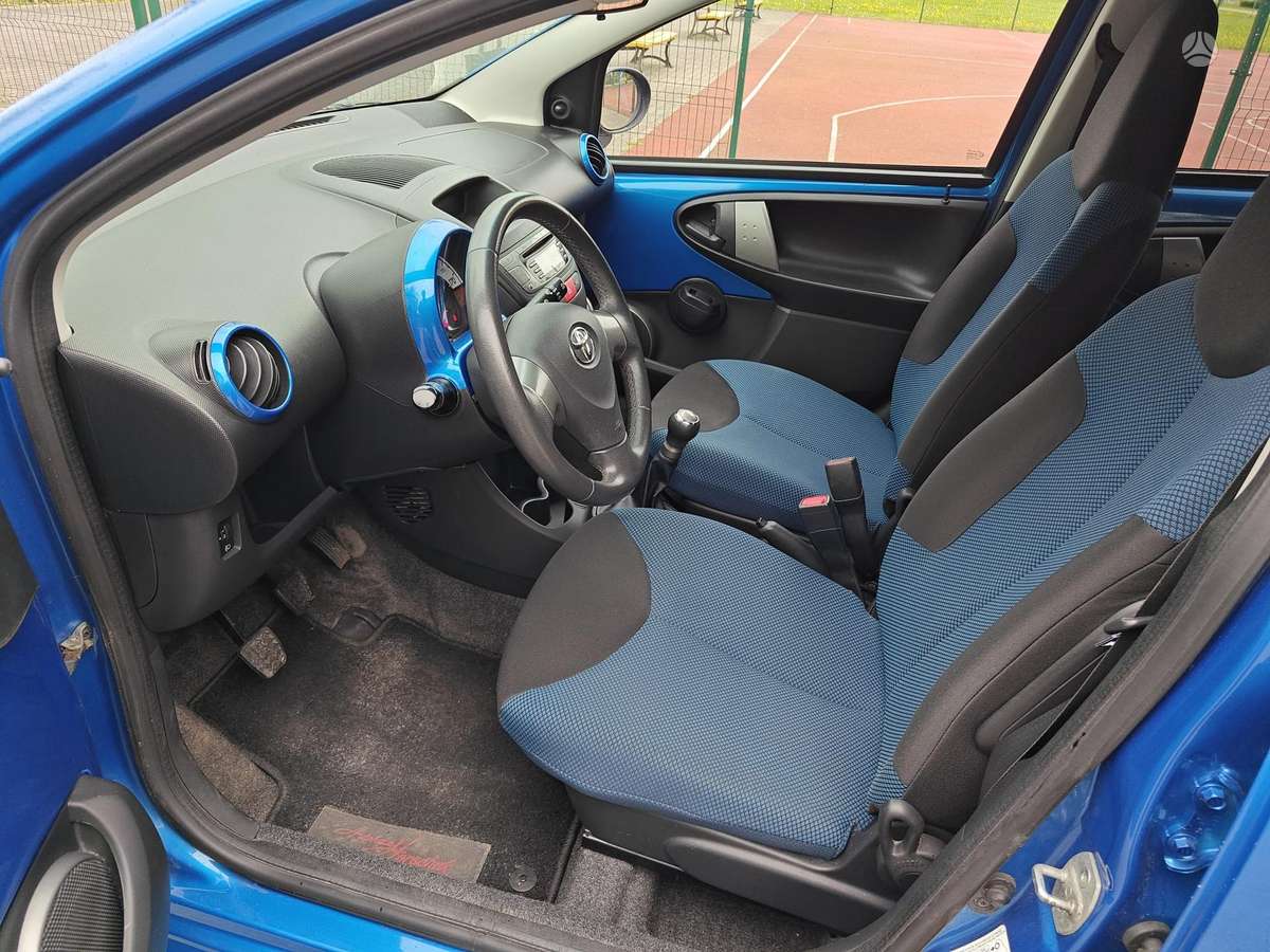 Toyota Aygo - 10