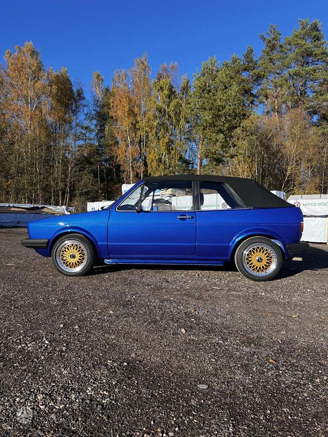 Volkswagen Golf - 5