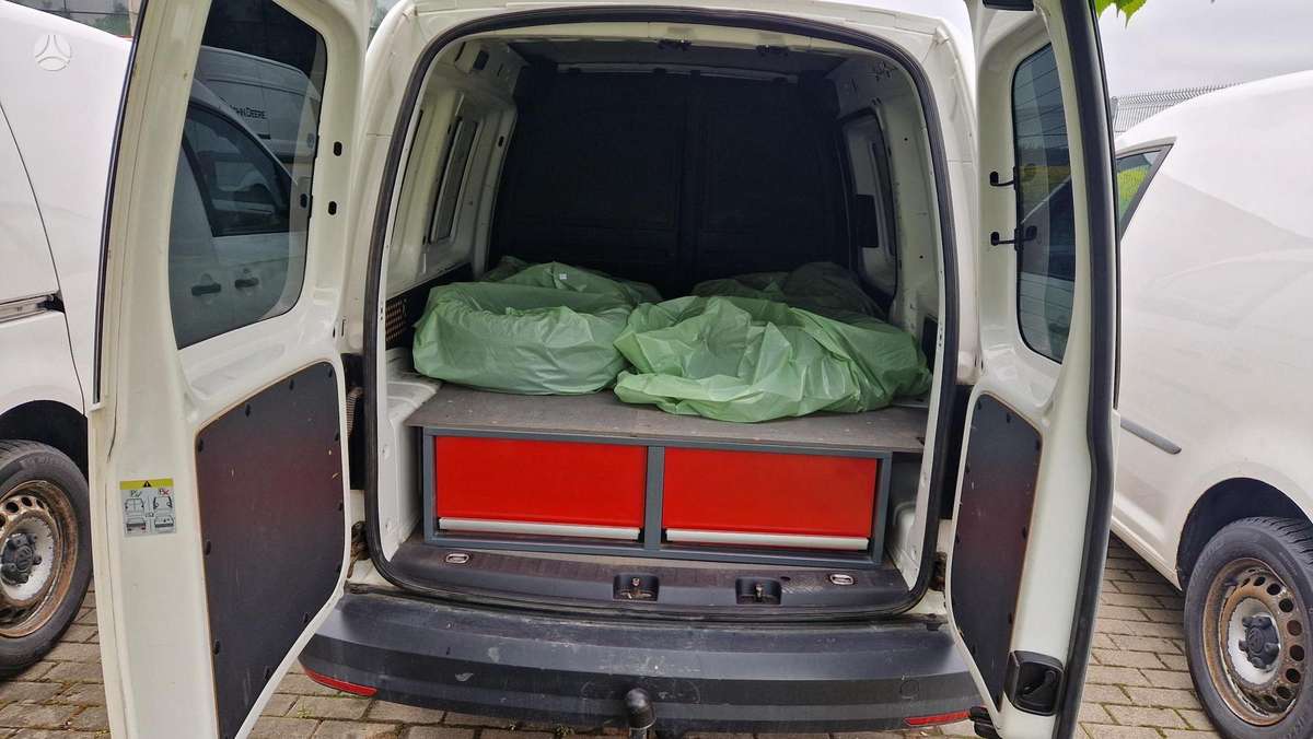 Volkswagen Caddy - 5