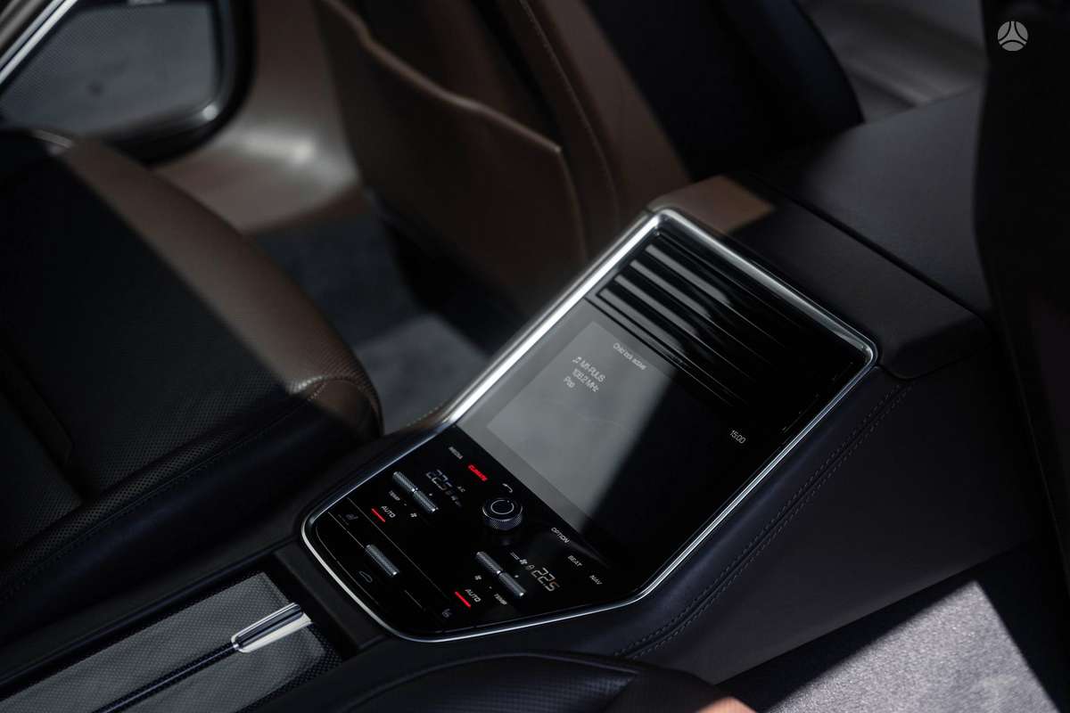 Porsche Panamera, 4.0 l., hatchback