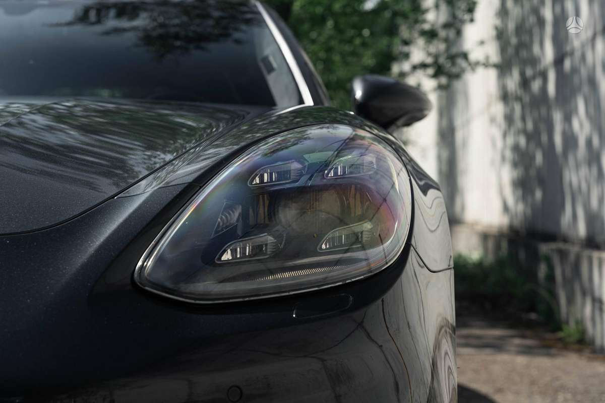 Porsche Panamera, 4.0 l., hatchback