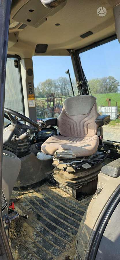Case 590ST, excavator loader