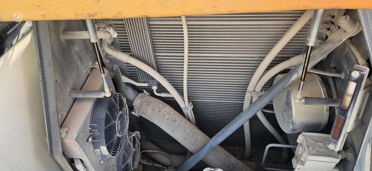 Liebherr L550X Power, frontal loader