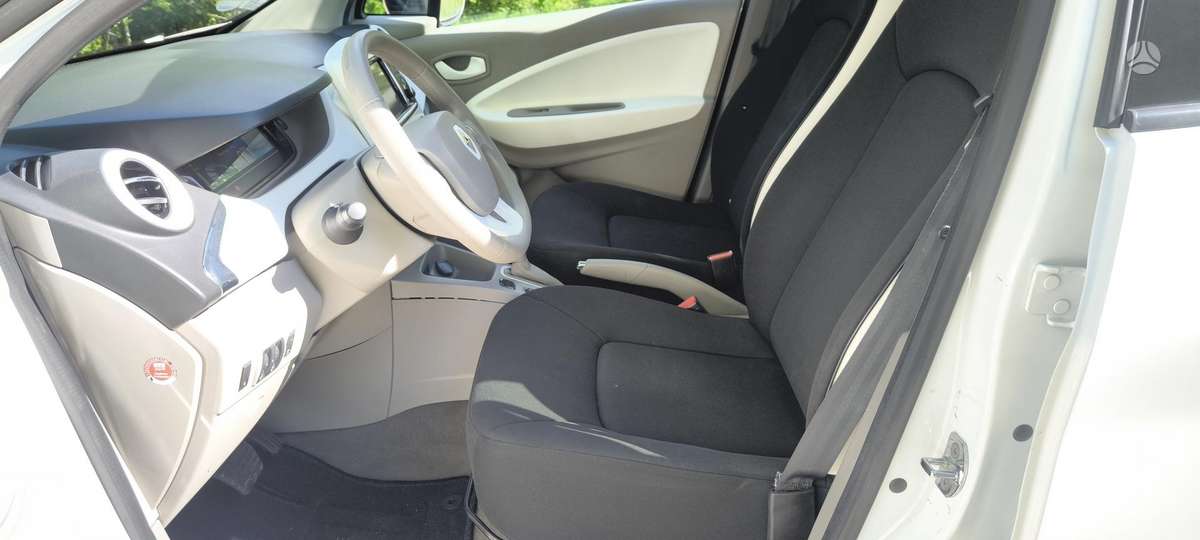 Renault Zoe - 6