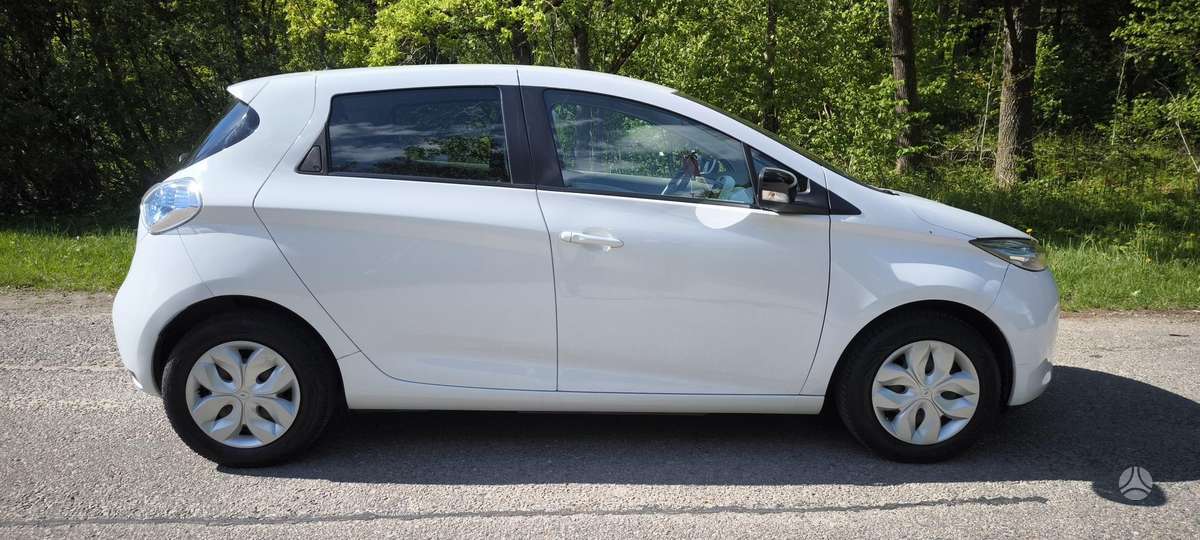 Renault Zoe - 11