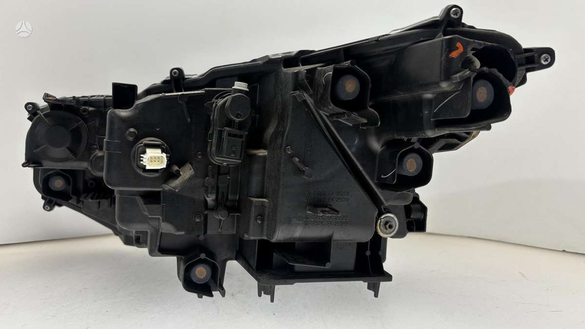 Toyota Yaris Cross Cen31403
