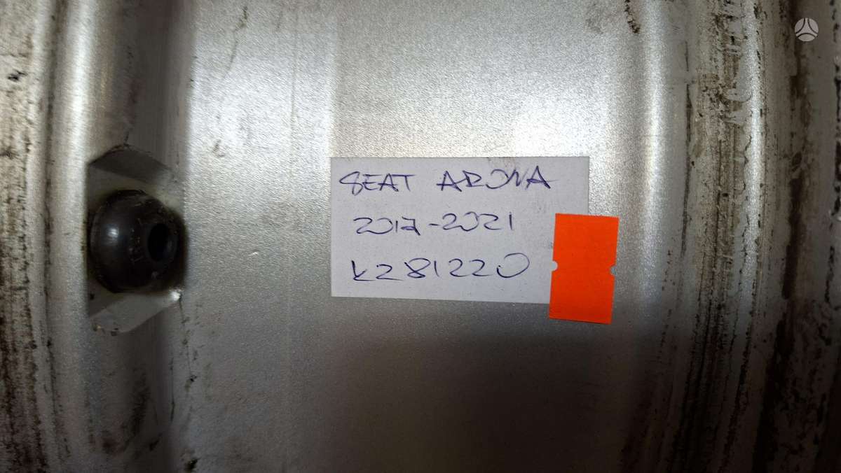 Seat Arona, 8F9601025, Cen31712