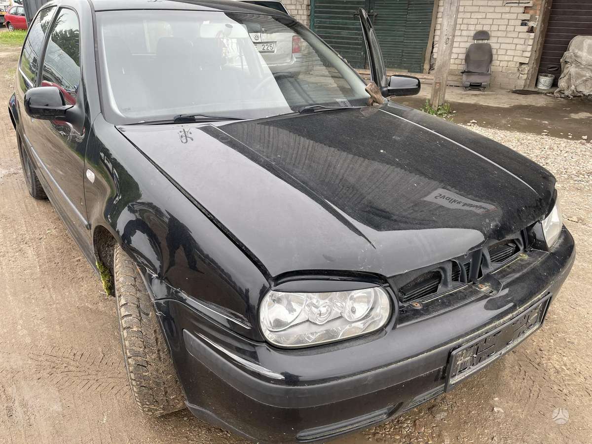 Volkswagen Golf dalimis
