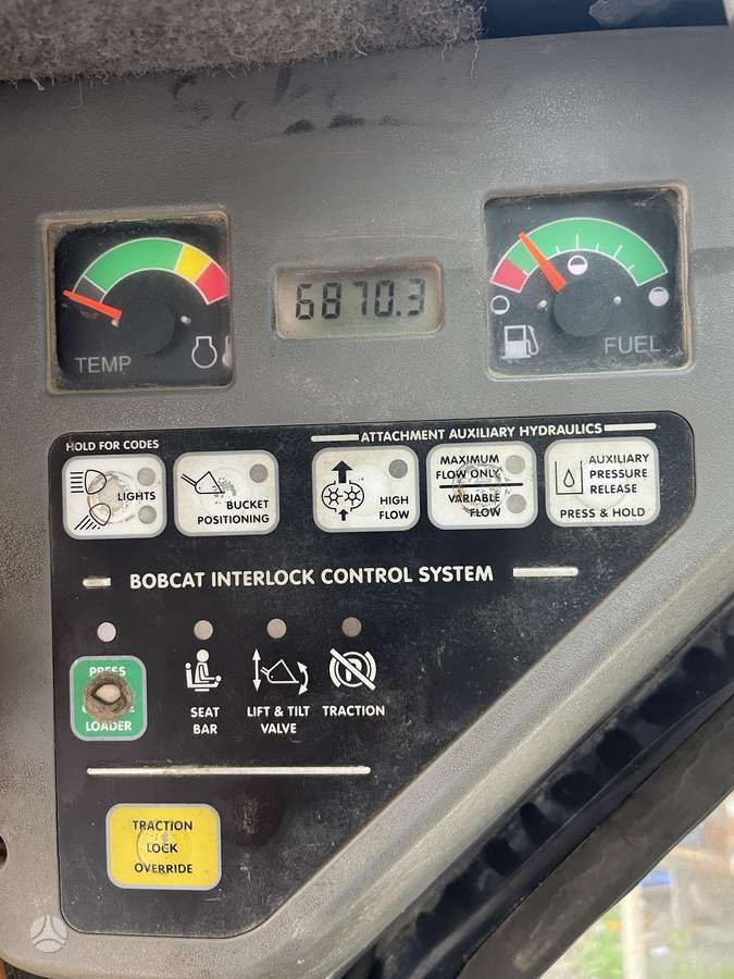 Bobcat S250, mini krautuvai