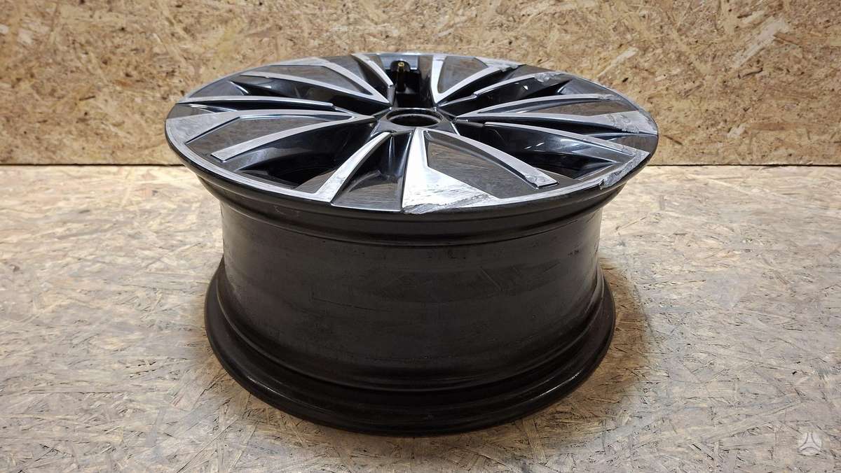Skoda Superb, 3P0601025, Cen31728
